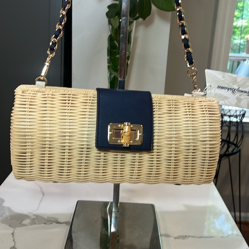 Tommy Bahama Woven Straw Shoulder Clutch Bag in Natural with Navy Trim - Picture 3 of 12